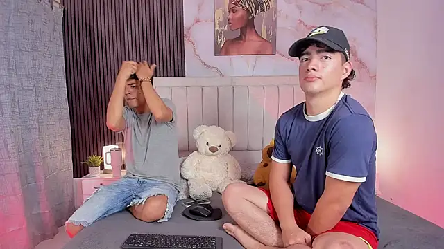 Snapshot of sweet_petter chatting on November 2025 01:00:02 PM sweet petter online show from November 2025 01:00:02 PM