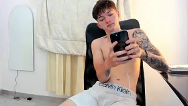 Snapshot of jake_kylee chatting on October 2025 08:51:02 PM jake kylee online show from October 2025 08:51:02 PM