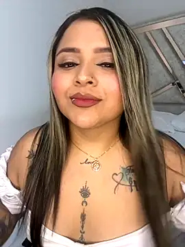 ashley-swift- online show from October 2025 05:06:01 AM