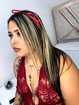 ashley-swift- online show from October 2025 09:54:01 AM