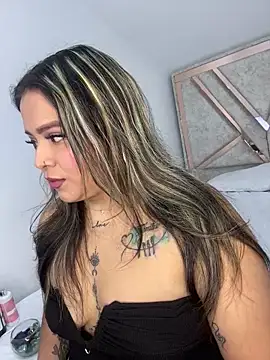 ashley-swift- online show from September 2025 09:10:02 AM