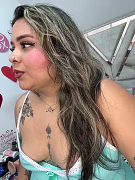 ashley-swift- online show from April 2026 07:48:02 AM