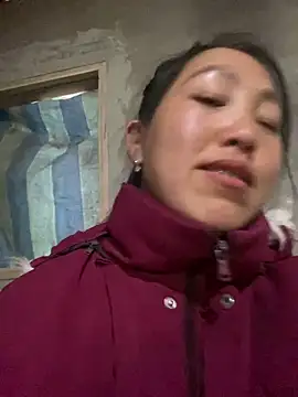 Huong-Ly online show from February 2026 04:22:02 AM