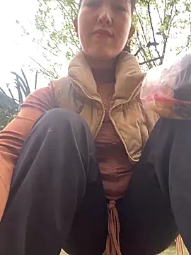 Huong-Ly online show from February 2026 06:35:02 AM