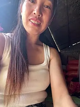 Huong-Ly online show from October 2025 03:08:02 AM