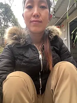 Huong-Ly online show from January 2026 10:08:02 AM