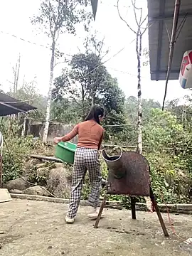 Huong-Ly online show from February 2026 01:46:01 AM