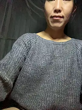 Huong-Ly online show from October 2025 02:34:01 AM
