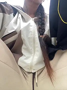 Huong-Ly online show from February 2026 07:33:02 AM