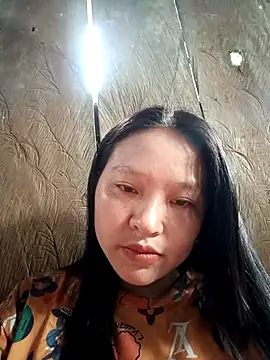 MuiNay online show from November 2025 03:54:01 AM