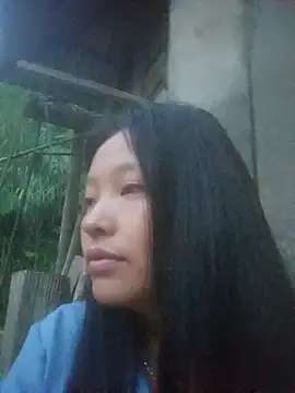 Snapshot of MuiNay chatting on September 2025 10:48:02 PM MuiNay online show from September 2025 10:48:02 PM