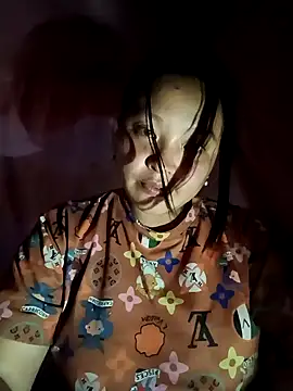 MuiNay online show from December 2025 02:04:01 PM