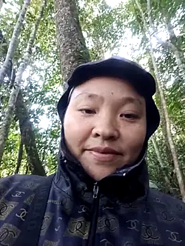 MuiNay online show from December 2025 08:31:02 AM