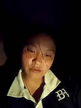 MuiNay online show from December 2025 01:46:01 PM