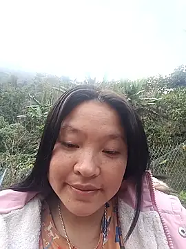 MuiNay online show from December 2025 12:35:01 AM