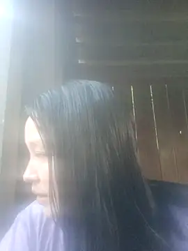 Snapshot of MuiNay chatting on September 2025 10:20:02 AM MuiNay online show from September 2025 10:20:02 AM