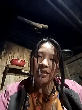 MuiNay online show from November 2025 10:51:03 AM