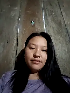 MuiNay online show from November 2025 11:31:02 PM