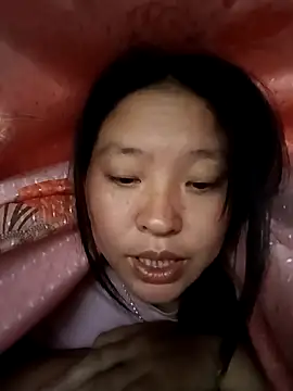 MuiNay online show from November 2025 01:49:01 AM