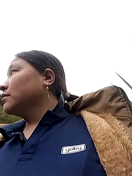 MuiNay online show from March 2026 01:09:02 AM