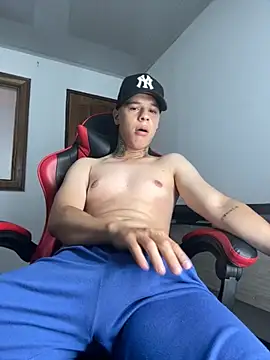 Snapshot of jordan_422 chatting on November 2025 02:22:02 PM jordan 422 online show from November 2025 02:22:02 PM