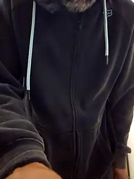 Stingles online show from September 2025 09:48:01 PM