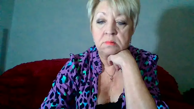DianaQDream online show from May 2026 07:05:02 AM