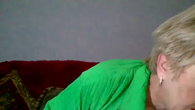 DianaQDream online show from May 2026 12:54:01 PM