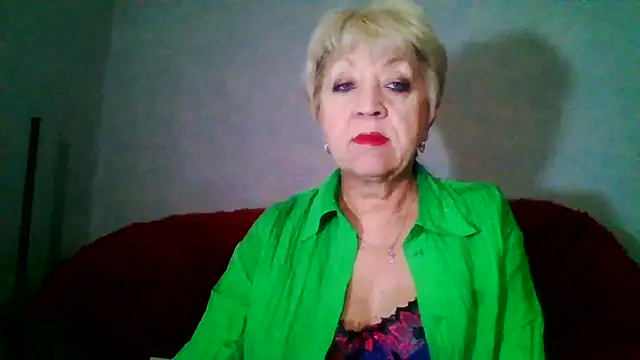 DianaQDream online show from May 2026 01:58:02 AM