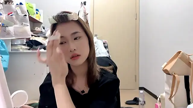 Ann-cookie online show from February 2026 03:32:01 PM