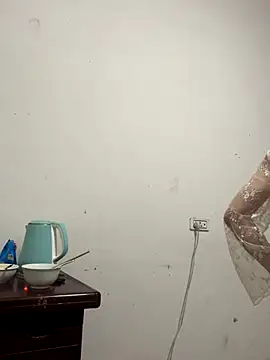 crhong666 online show from October 2025 11:44:02 PM