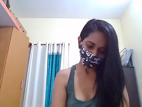 Curvyqueenz online show from October 2025 05:25:02 PM
