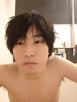 Snapshot of tanaka113 chatting on May 2026 03:40:01 PM tanaka113 online show from May 2026 03:40:01 PM