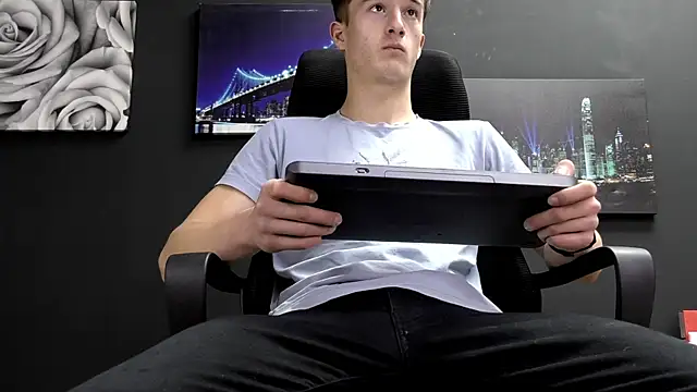 SirReed online show from December 2025 09:59:02 AM