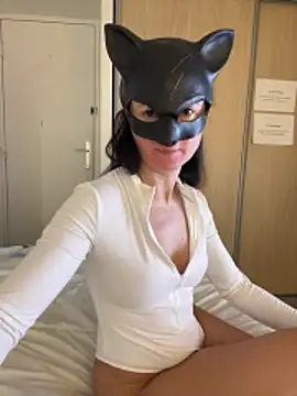 LesAmantsAE2 online show from February 2026 10:01:02 AM