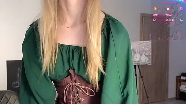 Snapshot of Sweet_xx_Gold chatting on September 2025 11:14:02 PM Sweet xx Gold online show from September 2025 11:14:02 PM