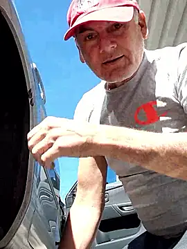 pareja-40-20 online show from April 2026 08:04:02 PM