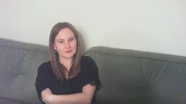 Snapshot of Volteraxx chatting on November 2025 02:49:01 PM Volteraxx online show from November 2025 02:49:01 PM