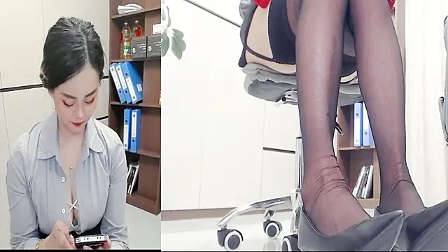 Eileen-L online show from March 2026 04:23:01 AM