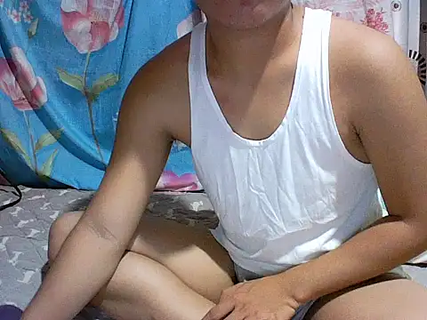 Snapshot of alhex_gay26 chatting on October 2025 02:21:02 PM alhex gay26 online show from October 2025 02:21:02 PM