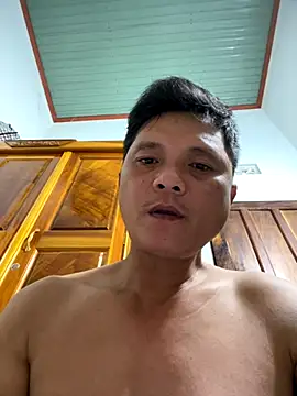 hotboy2x online show from October 2025 05:47:02 PM