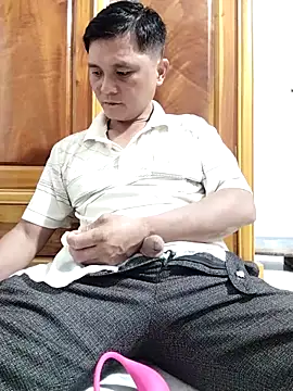 hotboy2x online show from September 2025 12:44:02 PM