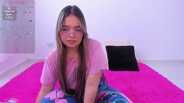 Snapshot of Alana_Banana_ chatting on November 2025 02:31:02 PM Alana Banana online show from November 2025 02:31:02 PM