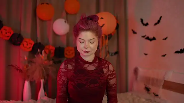 Stella Vanila online show from October 2025 11:36:01 PM