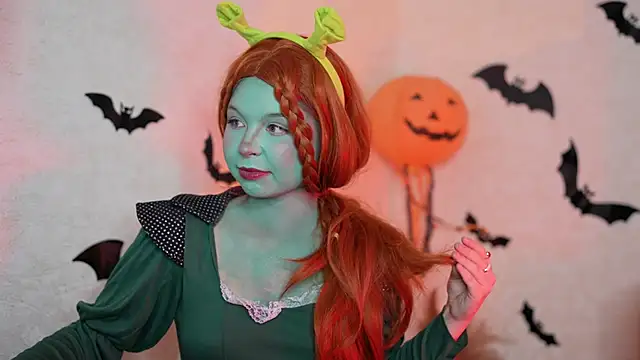 Stella Vanila online show from October 2025 12:55:01 AM