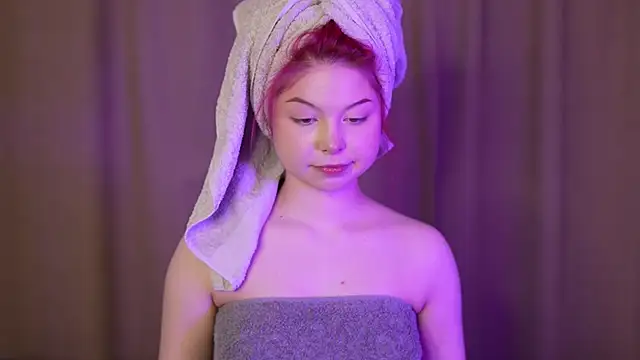 Stella Vanila online show from November 2025 01:31:02 AM