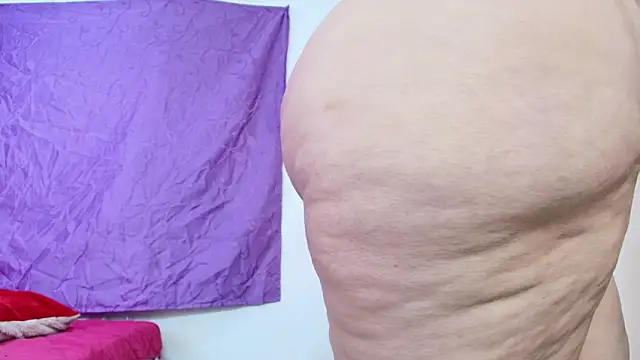 Snapshot of dominant_hipss chatting on March 2025 04:40:02 PM dominant hipss online show from March 2025 04:40:02 PM