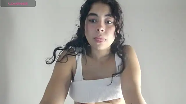 lily robertss  online show from April 2026 02:56:01 AM