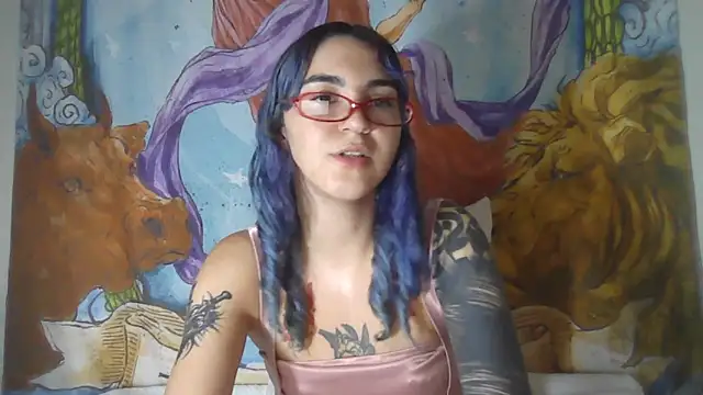 peetitefairy online show from February 2026 04:00:02 AM