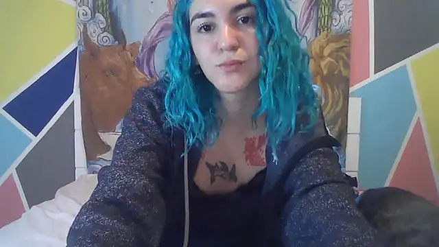 Snapshot of peetitefairy chatting on September 2025 04:18:02 AM peetitefairy online show from September 2025 04:18:02 AM